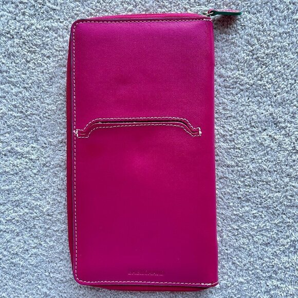 BAEKGAARD Wallet Zip around LEATHER  Clutch Hot PINK - Picture 1 of 8
